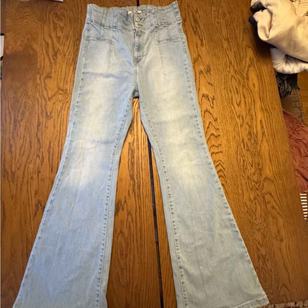 We The Free Jayde Flare Jeans Size 30 Revolve Stretch Boho Light Blue High Rise